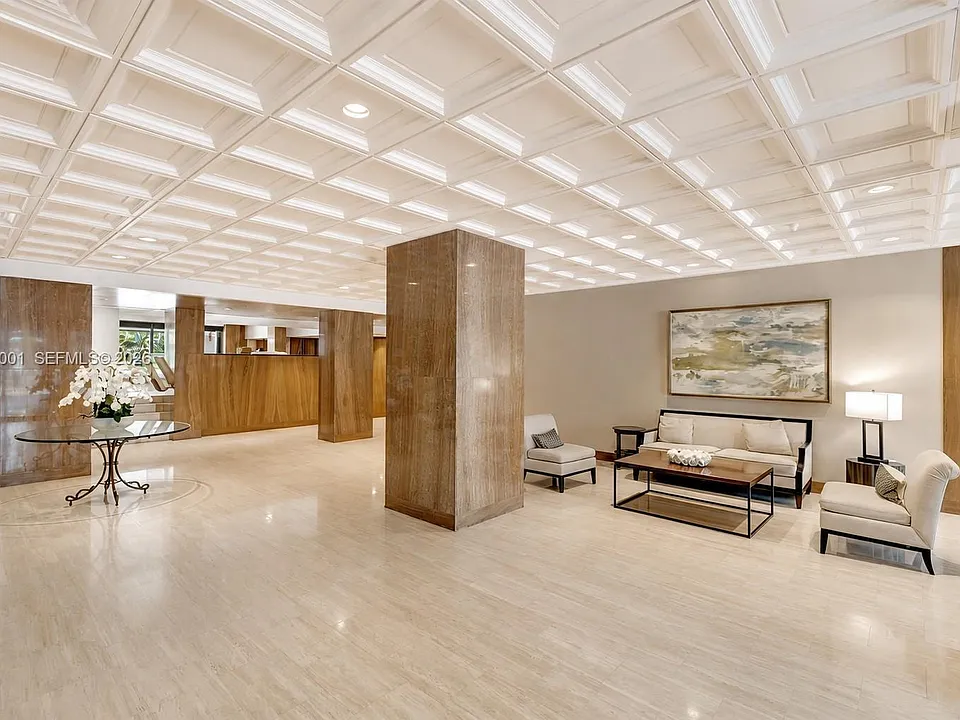 2333 Brickell Ave #2309