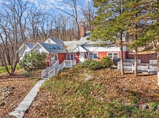 6 Overlook Rd, Boonton, NJ 07005