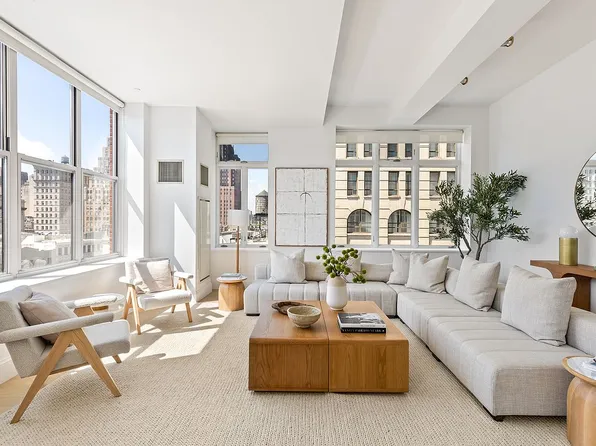 129 Lafayette St APT 8C, New York, NY 10013