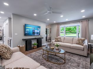19 Rock Crest Cir SE, Cartersville, GA 30121