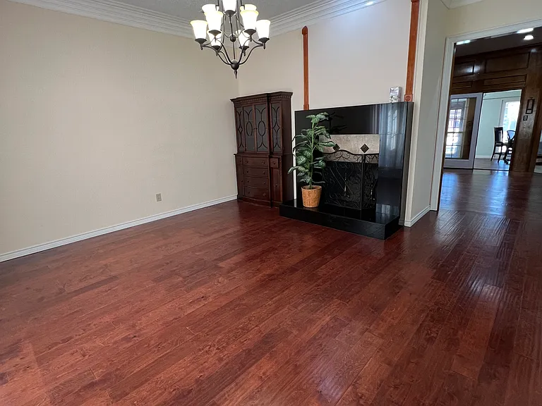 2821 Grand Oak Dr — Photo 4