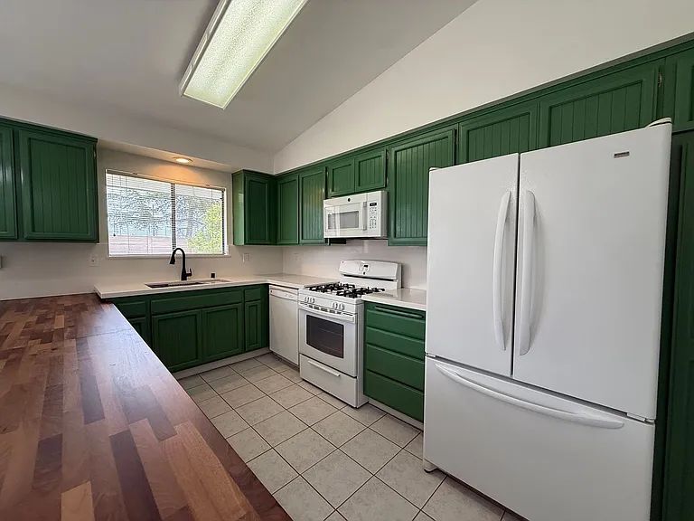 1693 E Alvin Ave — Photo 14