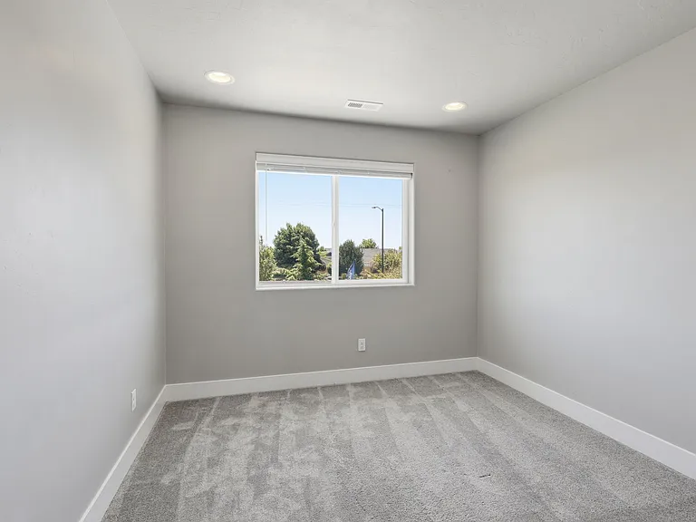 5423 W Riva Capri St — Photo 18
