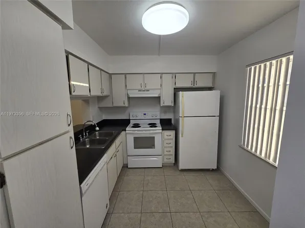 8750 Royal Palm Blvd, Coral Springs, FL