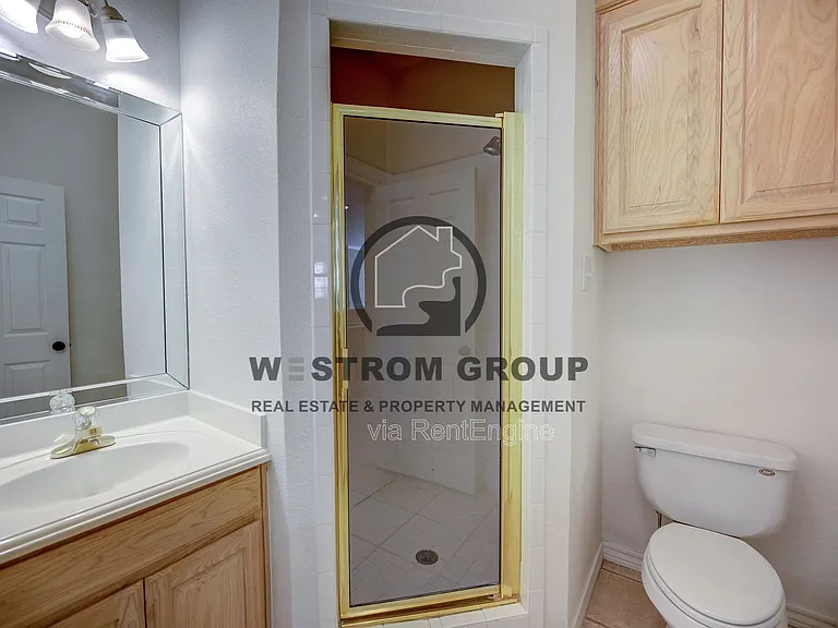5855 Pecan Chase — Photo 16