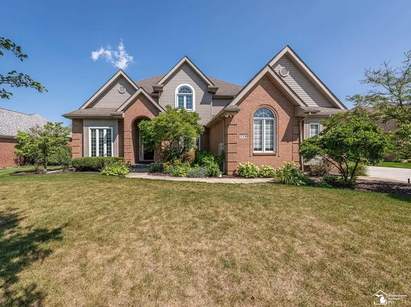 774 Windsor Ct, Monroe, MI 48161