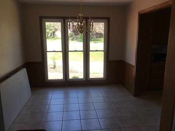 4th image of 406 Nottingham Rd