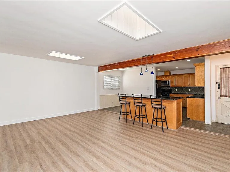 7757 La Mesa Way — Photo 3
