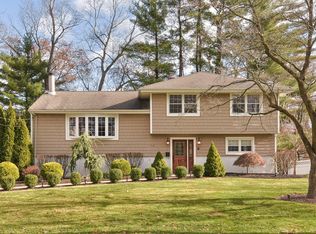 6 Sage Way, Pompton Plains, NJ 07444