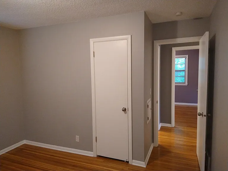 Upstairs Bedroom 1