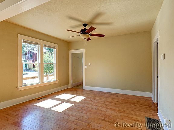 5th image of 9205 N Bristol Ave