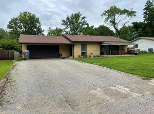 7226 E 19th St, Indianapolis, IN 46219