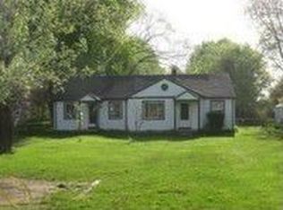 17537 Sumpter Rd, Belleville, MI 48111