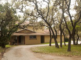 15711 NW Military Hwy, Shavano Park, TX 78231