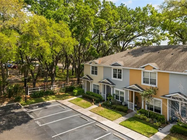 3471 High Hampton Cir, Tampa, FL 33610