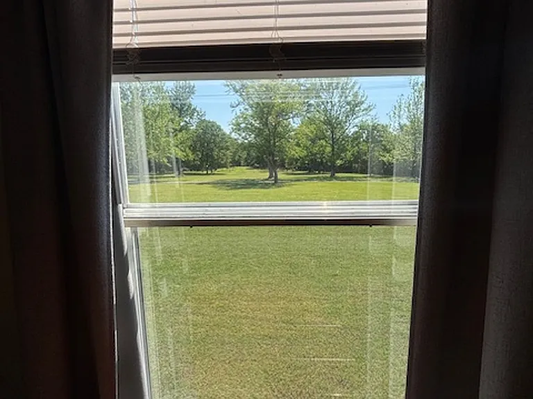 139 E Military Rd — Photo 3