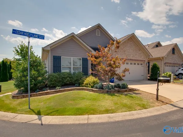 4 Cedar Holly Ln, Brownsboro, AL 35741