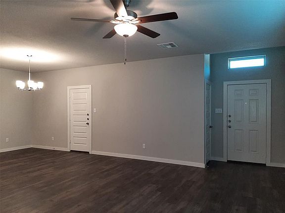 5th image of 9776 Grosbeak Ln