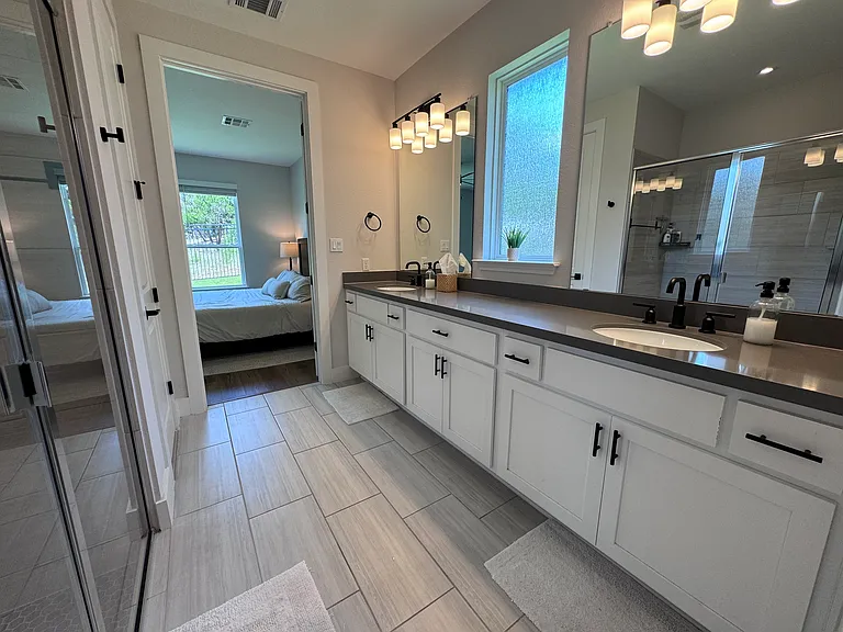 808 Dayridge Dr — Photo 8