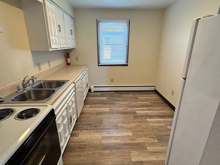 Mathews Road Apartments — Photo 8