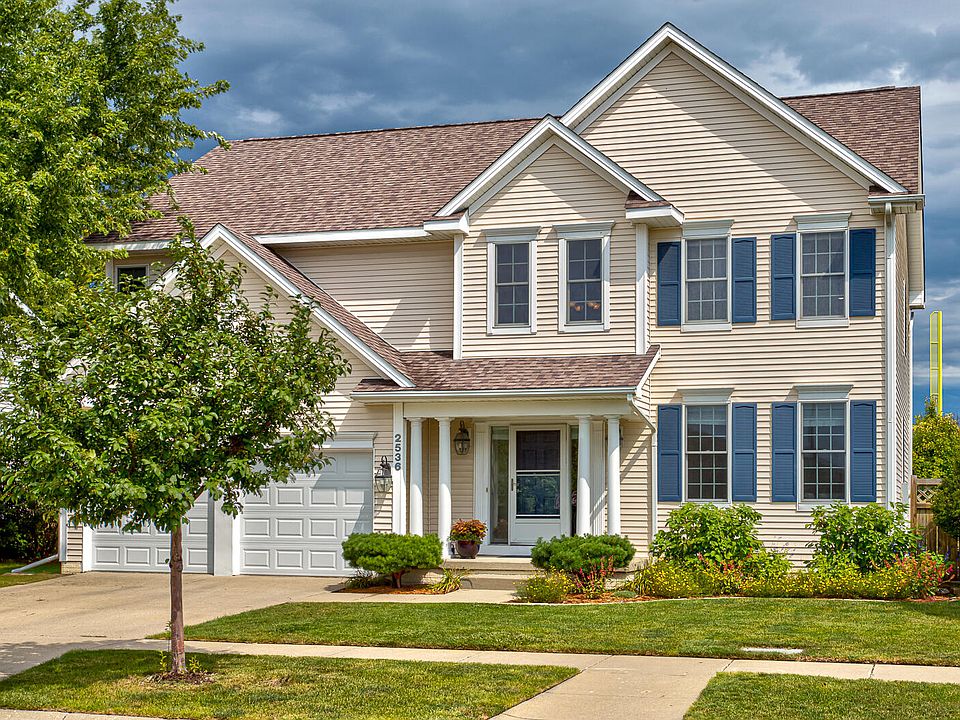1st image of 2536 Somerset Dr