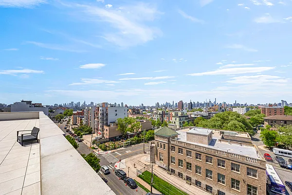 Sold by Douglas Elliman | media 48
