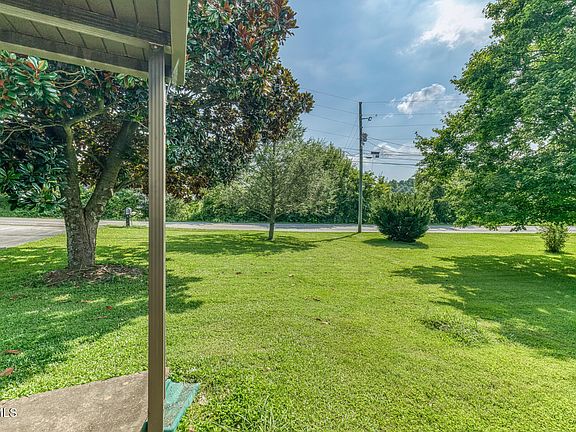 4th image of 144 Leesburg Rd