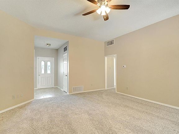 4th image of 1932 Hawken Dr