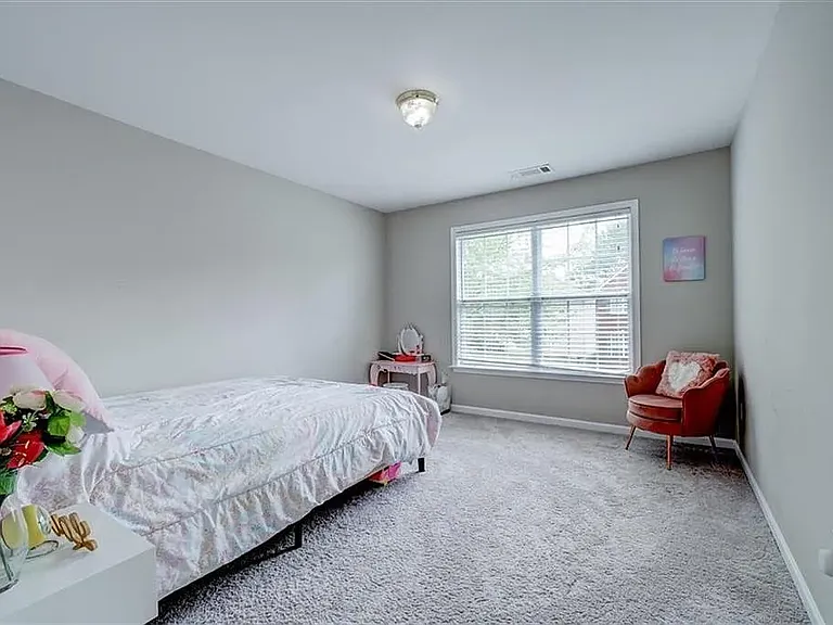 380 Simonton Crest Dr — Photo 29