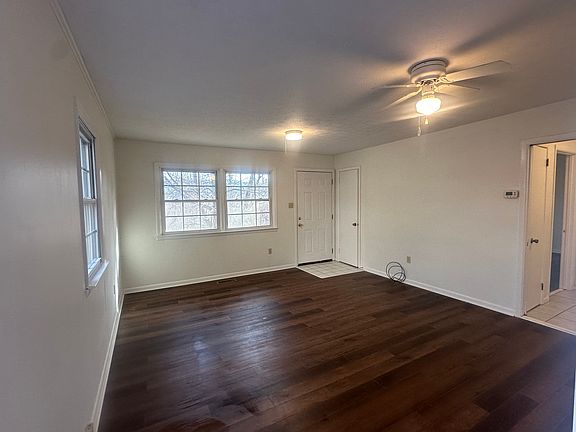 2nd image of 121 Kent St APT 2