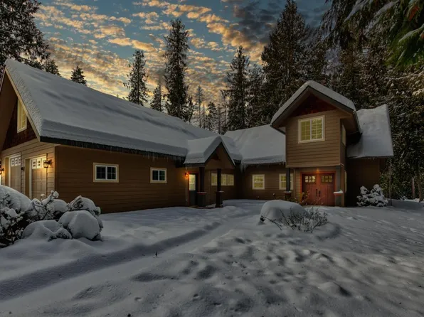 40 Clearwater Ln, Sagle, ID 83860