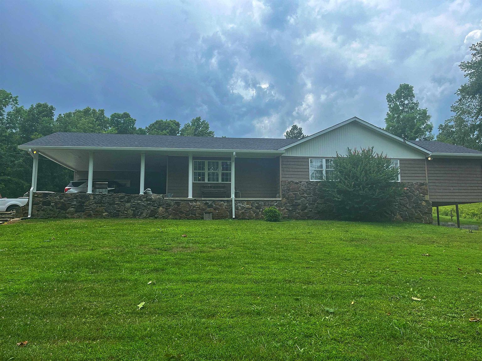 961 Herbert Gallian Dr, Waynesboro, TN 38485 Zillow