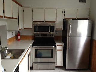 4th image of 610 Gardens Dr APT 203