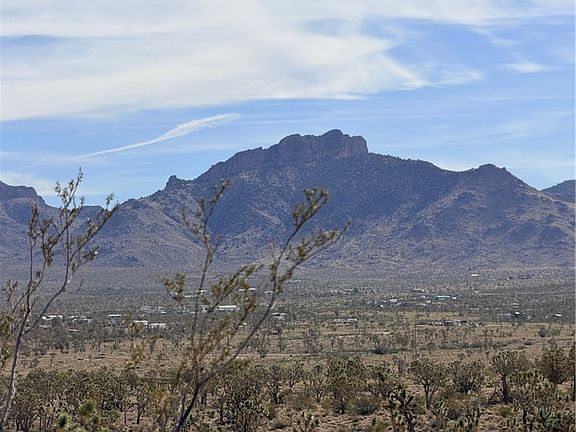 3rd image of 327-05-010 Mesquite Rd