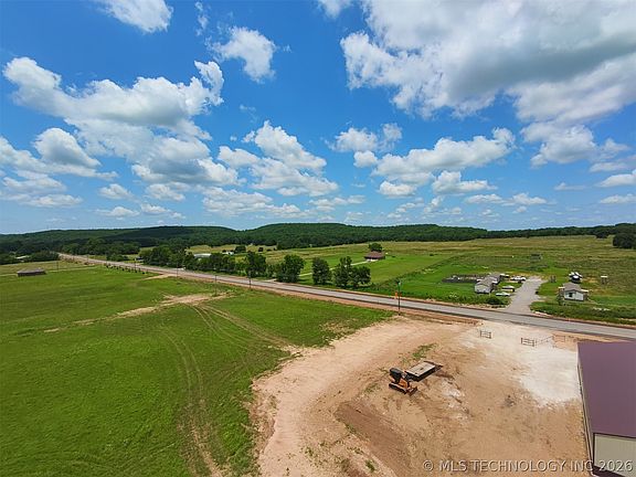 5th image of 1177 Highway 51