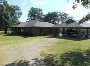 13496 State Highway 39, AURORA, MO 65605