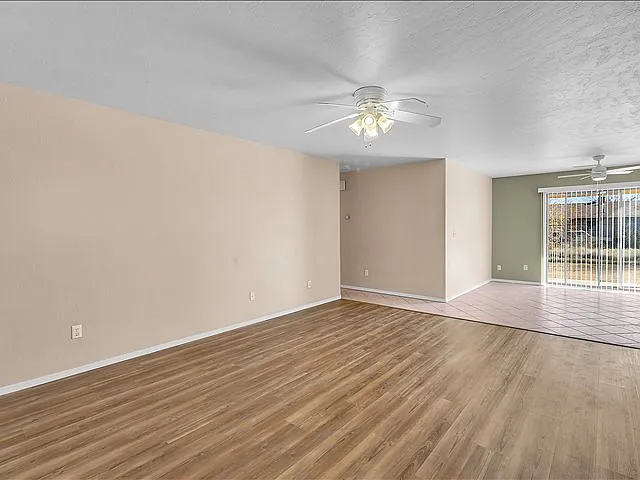 3 bed, 1132 sqft, $1,700 — Photo 3