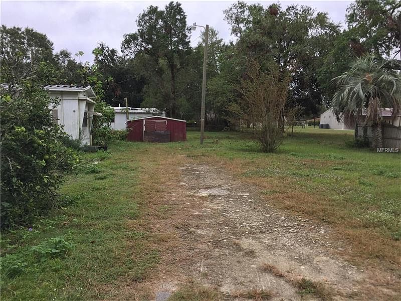 2nd image of 806 Norton Rd