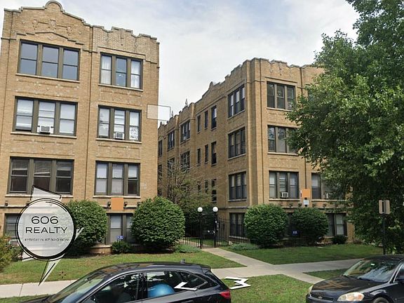 2nd image of 1022 E Hyde Park Blvd APT 2S