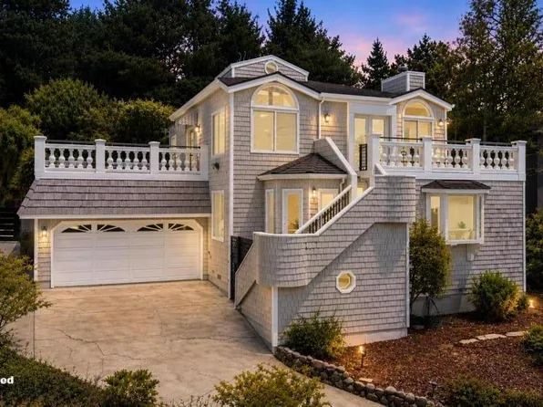 255 Thunderbird Dr, Aptos, CA 95003