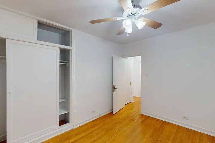 5337 S. Hyde Park Boulevard — Photo 20