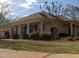 100 Williamsburg Cv, Oxford, MS 38655