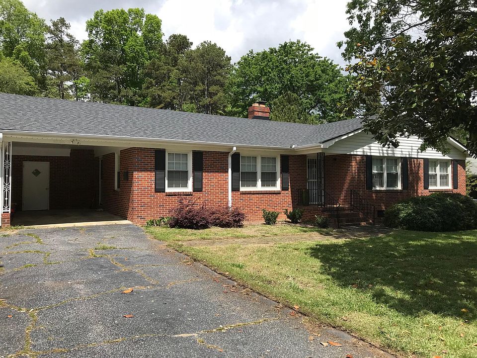 1st image of 106 Yorkshire Dr