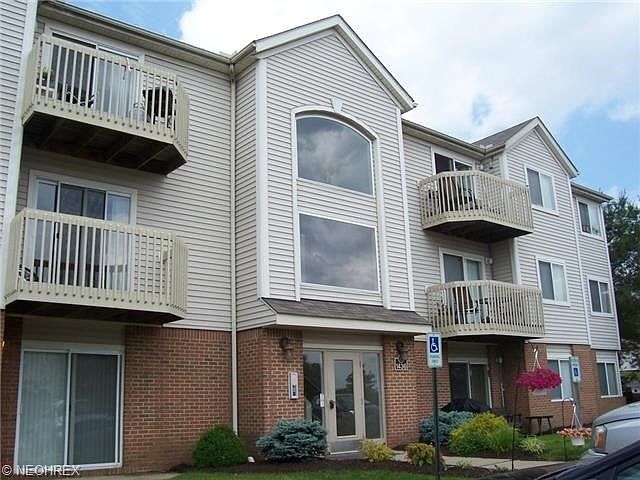 1st image of 1436 Buckingham Gate Blvd Unit B
