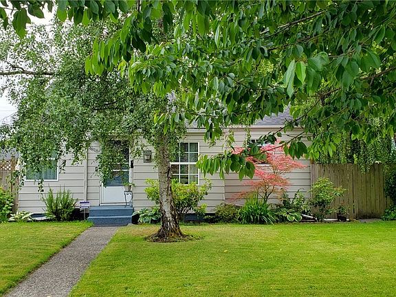 2nd image of 4818 N 30th St
