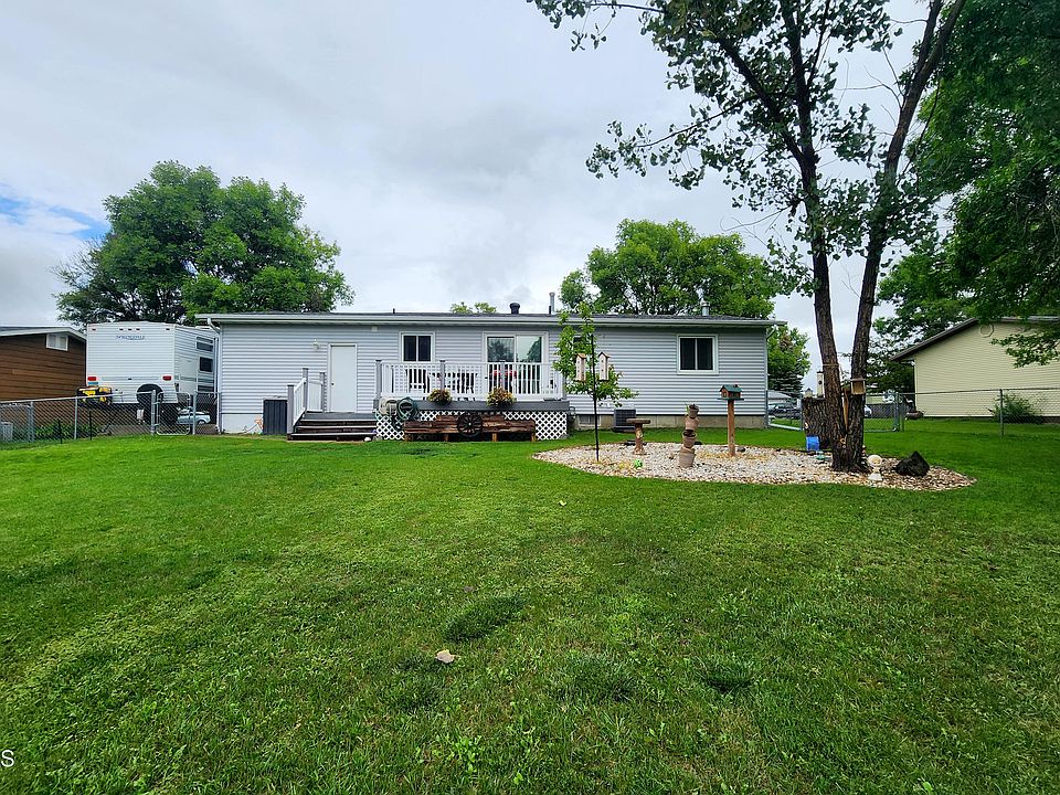 12109 Johnathan Ave, Menoken, ND 58558 | Zillow