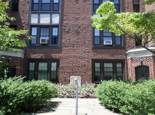 198 Wayland Ave APT 33, Providence, RI 02906