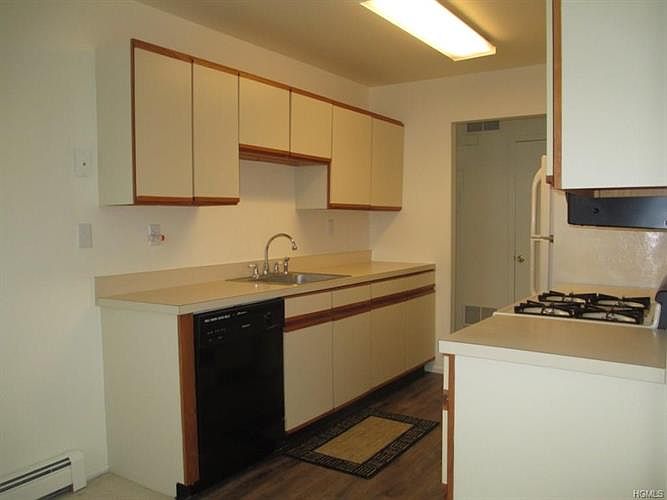 1st image of 100 Hillside Dr APT B14