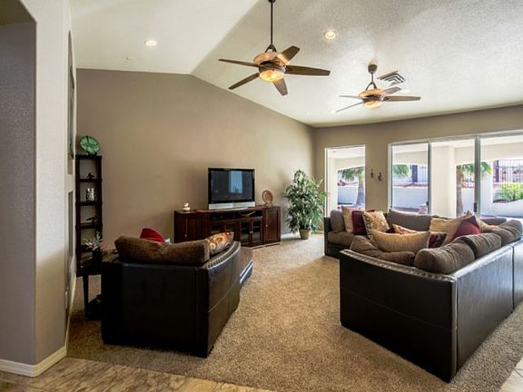 4th image of 3590 Yucca Dr