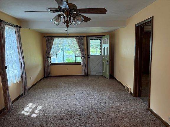 5th image of 2831 McKinley St